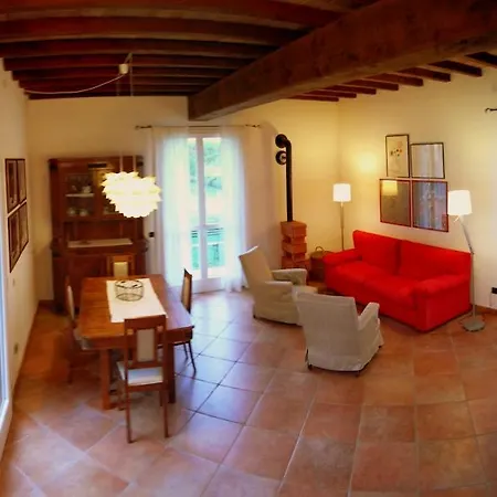 Alojamento de Acomodação e Pequeno-almoço L'alberone 3*