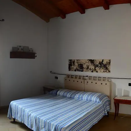 L'alberone 3* بودريو
